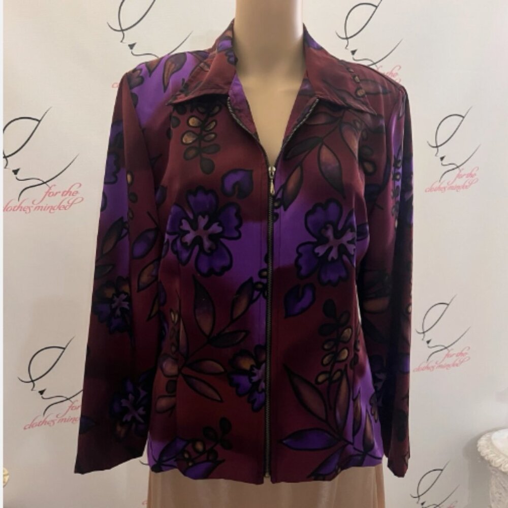 C B Collection. Size PM. Zip Up Maroon Purple Long Sleeve Jacket or Top. B126